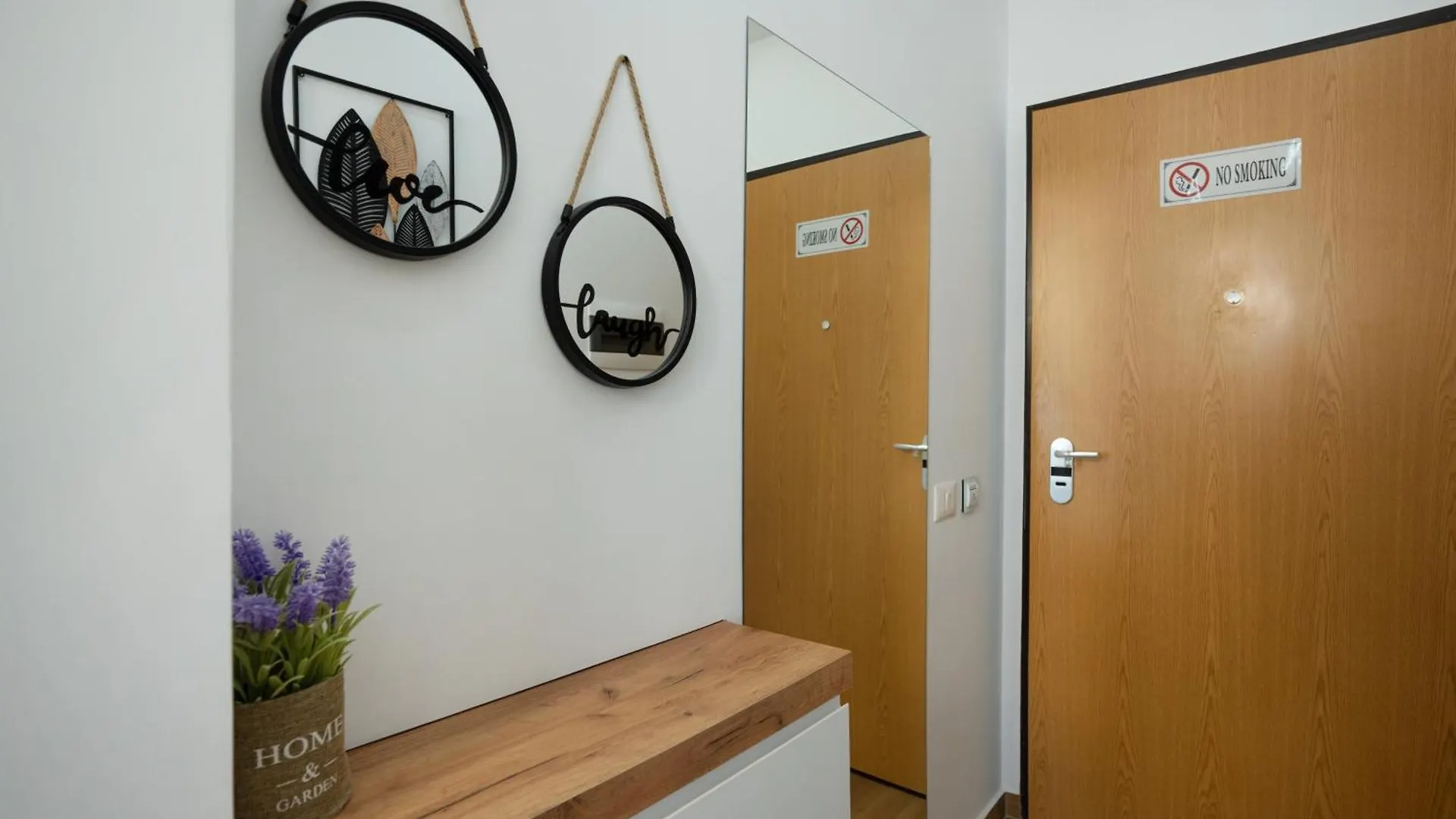 The Blue Pearl Apartment Durrës